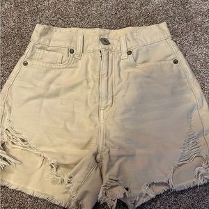 American Eagle, Size 000, Cream Jean Shorts
